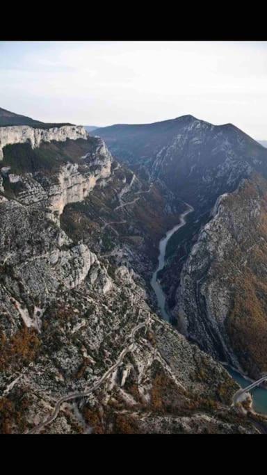 Studio Vue Sur La Roche, Au Calme Moustiers #1 Appartement Buitenkant foto